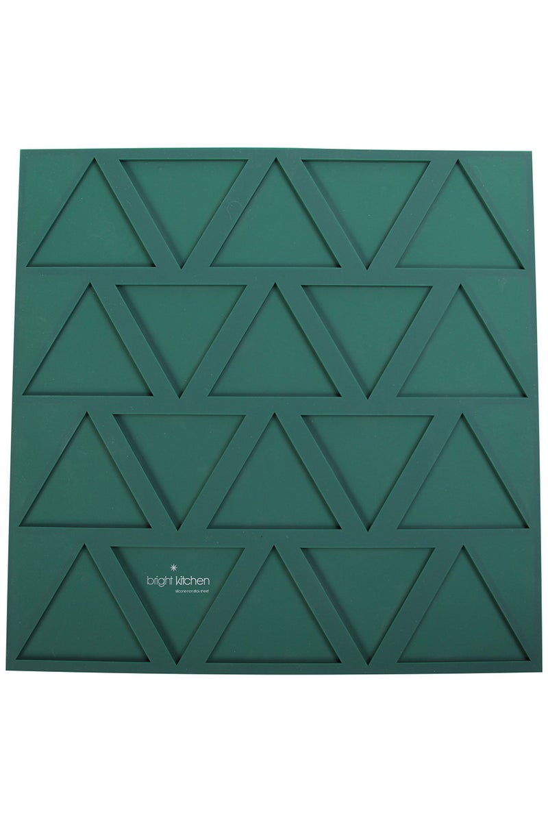 Bright Kitchen 3 Edge Sheets + 1 Triangle Mold + 1 Circle Mold - 14" x 14" Silicone Sheets for Excalibur Dehydrator Bright Kitchen Re-Usable Non-Stick Mat (3 Edge + 1 Triangle + 1 Circle) - Image 4